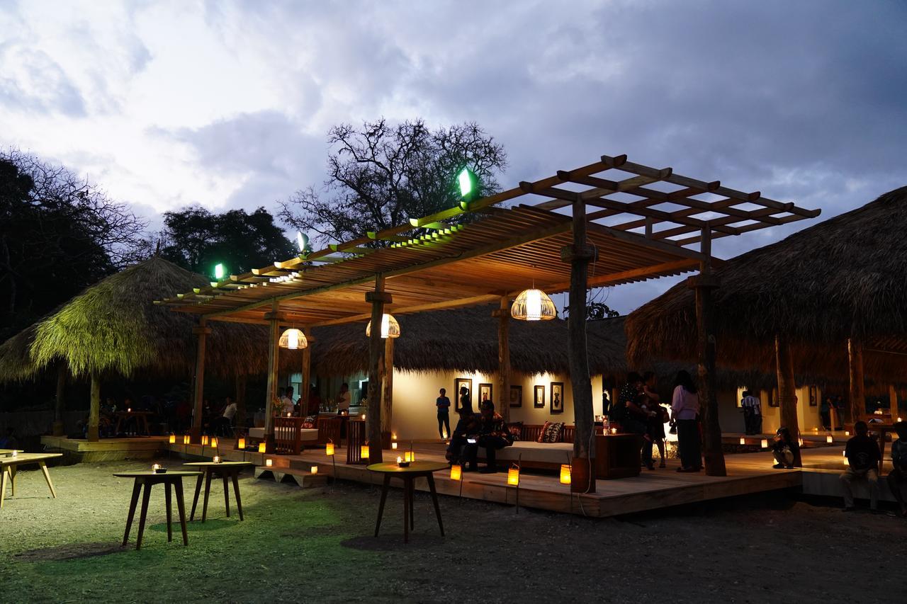 Lelewatu Resort Sumba Watukarere Exteriér fotografie